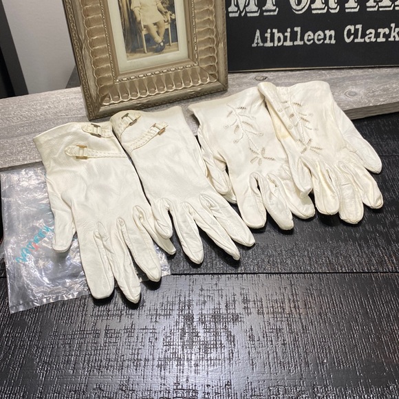 Accessories - COPY - 2 Pairs Vintage Women’s Leather Gloves